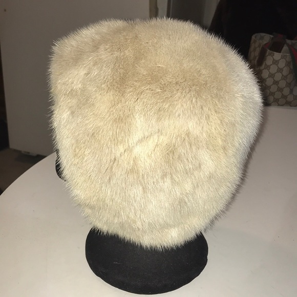 Vincent & Bill mink hat - Picture 2 of 5